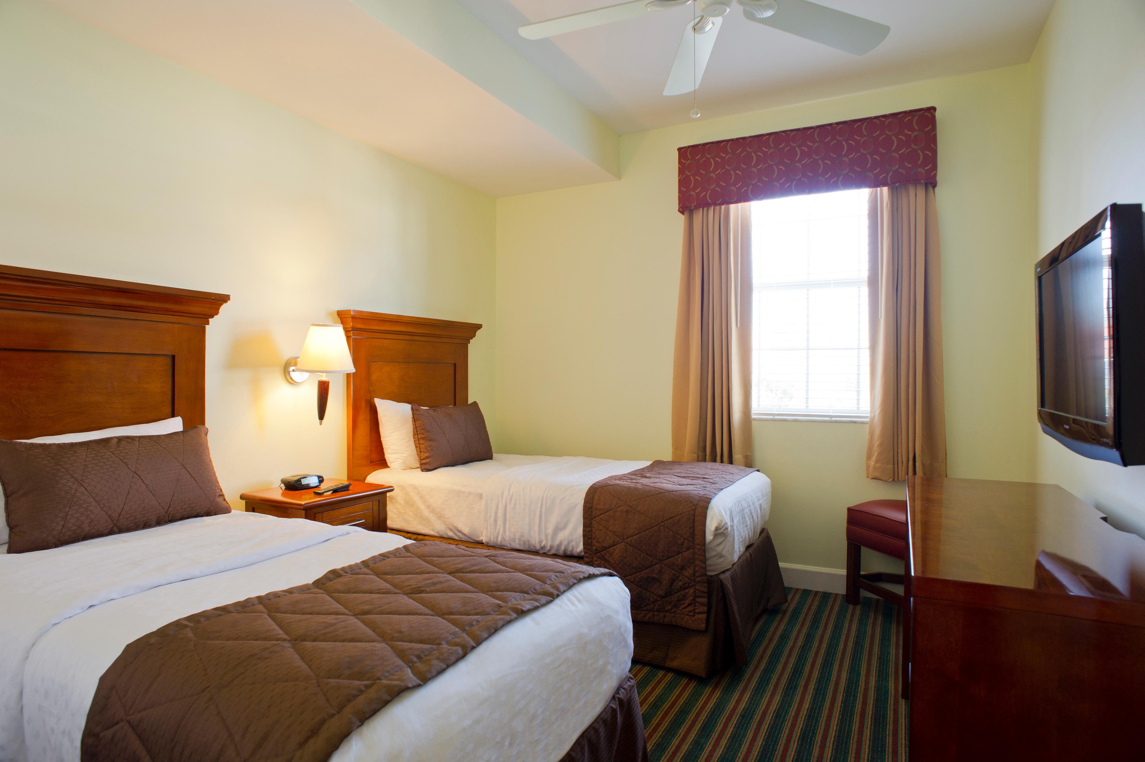 Hilton Vacation Club Grand Beach Orlando Lake Buena Vista Room photo