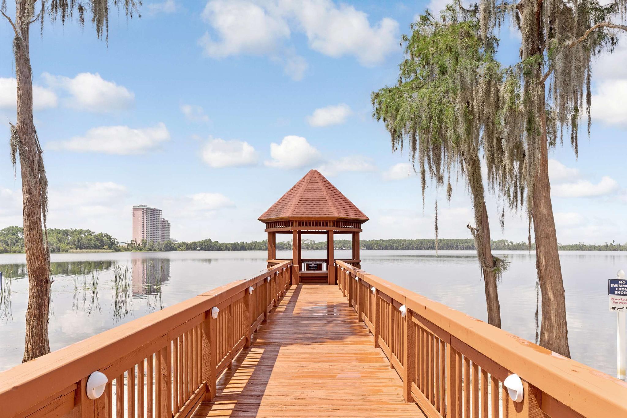 Hilton Vacation Club Grand Beach Orlando Lake Buena Vista Exterior photo