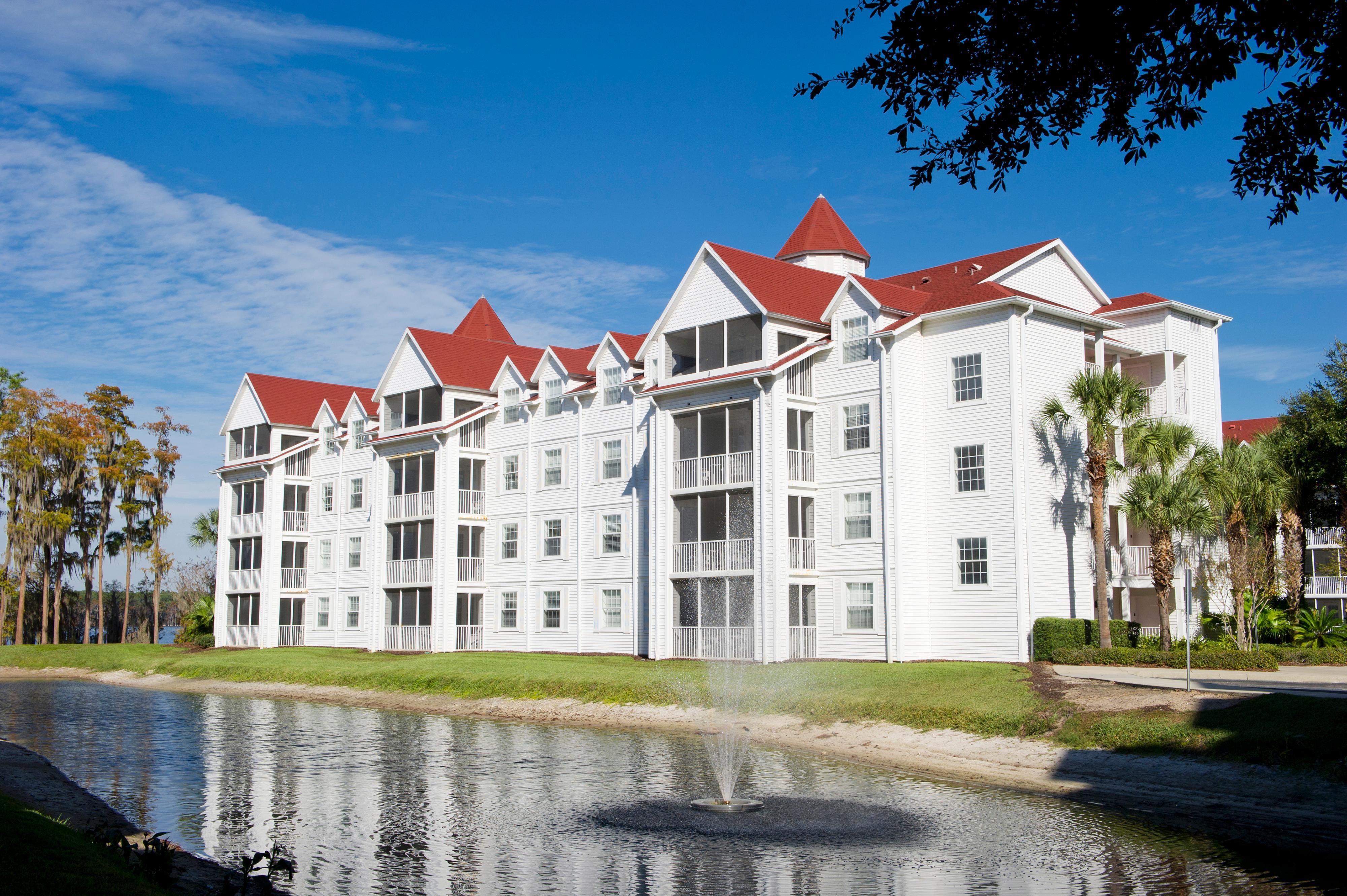 Hilton Vacation Club Grand Beach Orlando Lake Buena Vista Exterior photo