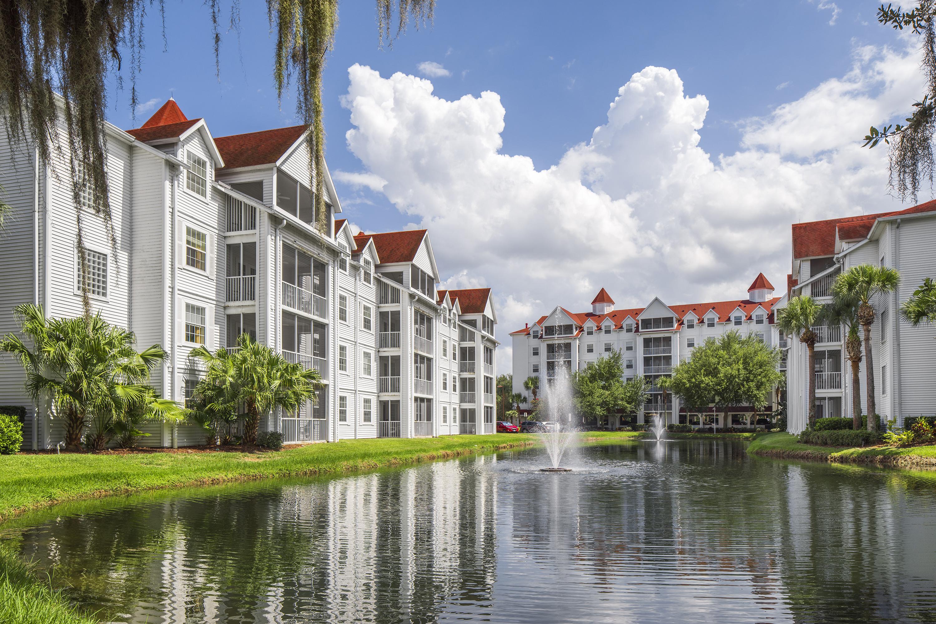 Hilton Vacation Club Grand Beach Orlando Lake Buena Vista Exterior photo
