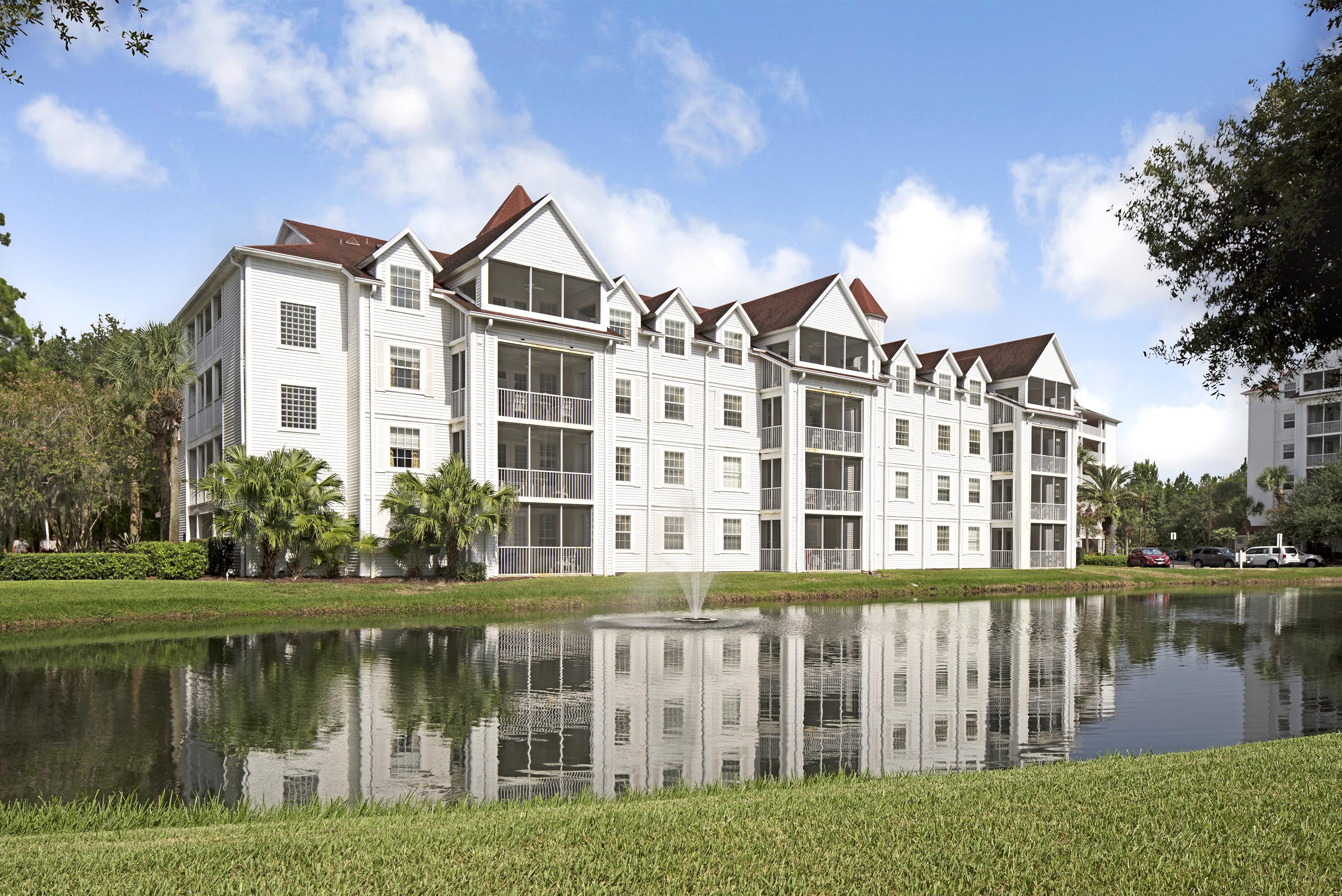 Hilton Vacation Club Grand Beach Orlando Lake Buena Vista Exterior photo