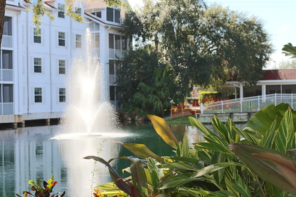 Hilton Vacation Club Grand Beach Orlando Lake Buena Vista Exterior photo